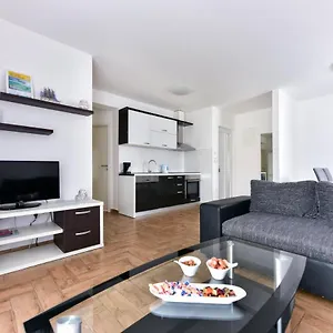  Apartamento Visnjik