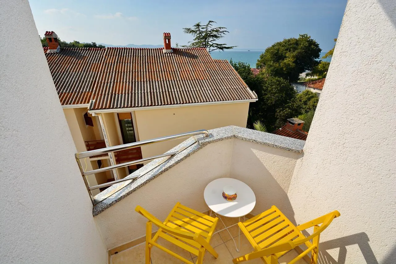 Apartment Mango Zadar 0*,